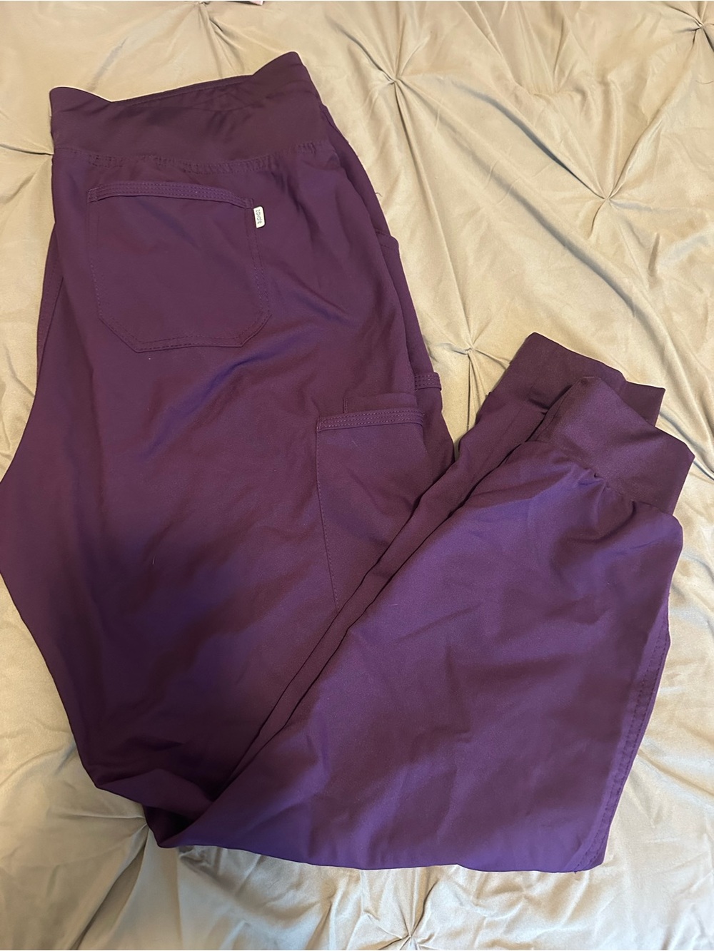 Purple Womens Scrub Pants & Top (set) Zavate
